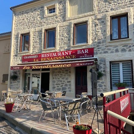 Hotel Restaurant La Renaissance Saint-Cirgues-en-Montagne Екстер'єр фото